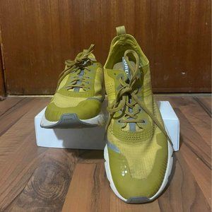 Women's Kinetic™ Rush Ripstop Sneaker in Dioxide Gold